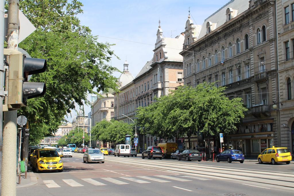 Kiona Apartment Budapest Esterno foto