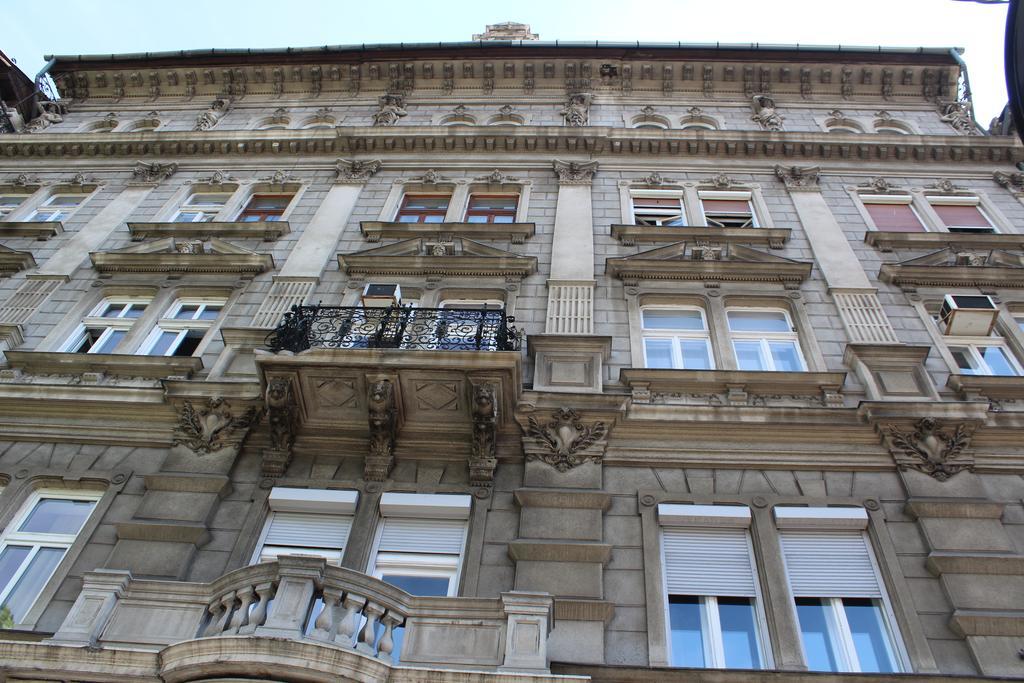 Kiona Apartment Budapest Esterno foto